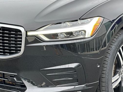 2019 Volvo XC60 T5 R-Design