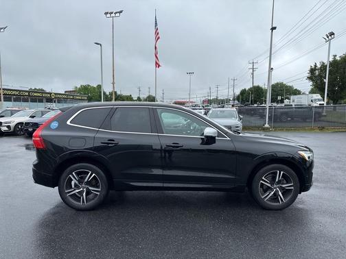2019 Volvo XC60 T5 R-Design
