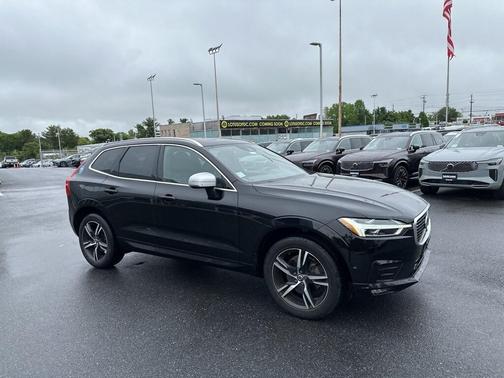 2019 Volvo XC60 T5 R-Design
