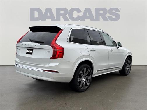 2024 Volvo XC90 B6 Ultimate Bright Theme 7-Seater