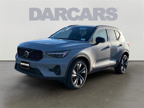 2026 Volvo XC40 B5 Ultra