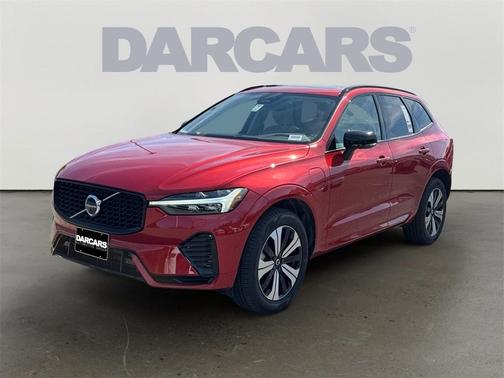 2024 Volvo XC60 Recharge Plug-In Hybrid T8 Plus Dark Theme