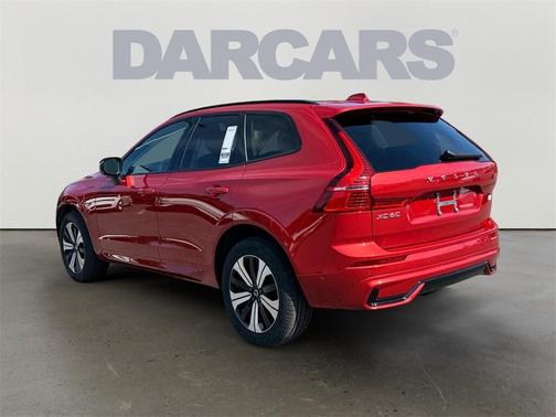 2024 Volvo XC60 Recharge Plug-In Hybrid T8 Plus Dark Theme