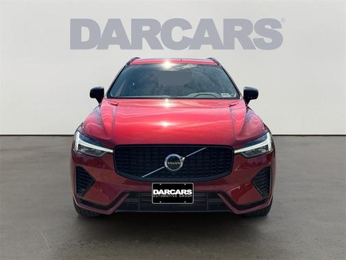 2024 Volvo XC60 Recharge Plug-In Hybrid T8 Plus Dark Theme