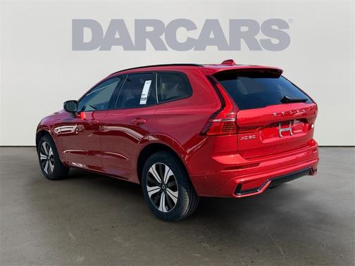 2024 Volvo XC60 Recharge Plug-In Hybrid T8 Plus Dark Theme