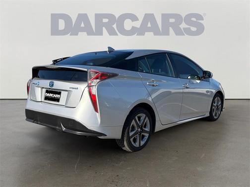 2016 Toyota Prius Three Touring