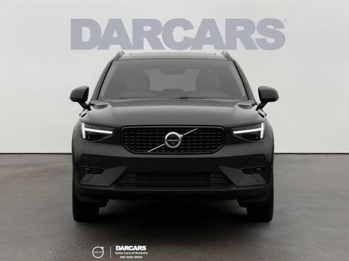 2026 Volvo XC40 B5 Ultra