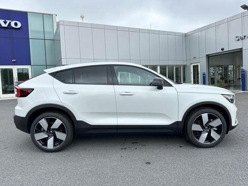 2024 Volvo C40 Recharge Pure Electric Ultimate