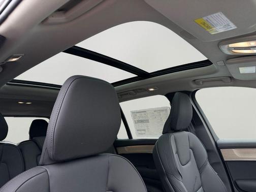 Silver 2026 Volvo XC90 Plug-In Hybrid T8 Plus 7-Seater