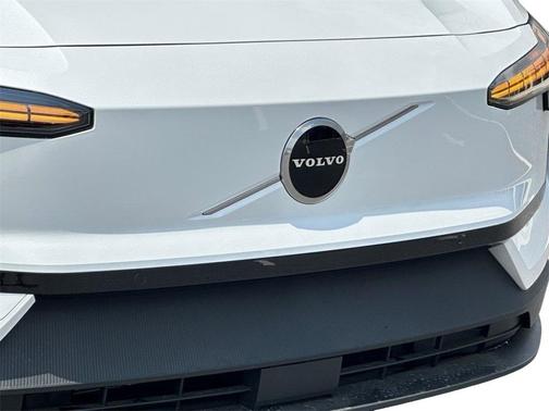 2025 Volvo EX30 Twin Motor Plus