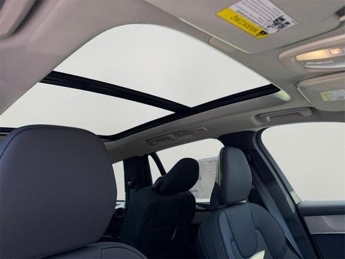 2026 Volvo XC90 B5 Plus 7-Seater