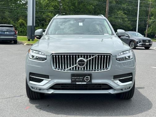 2025 Volvo XC90 B6 Plus 6-Seater
