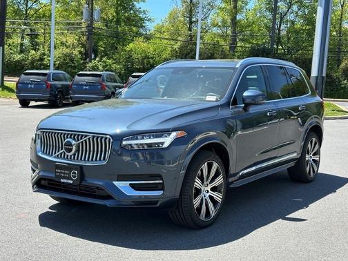 2022 Volvo XC90 Recharge Plug-In Hybrid T8 Inscription 6 Passenger