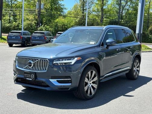 2022 Volvo XC90 Recharge Plug-In Hybrid T8 Inscription 6 Passenger