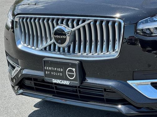 2023 Volvo XC90 Recharge Plug-In Hybrid T8 Plus Bright Theme 7 Passenger
