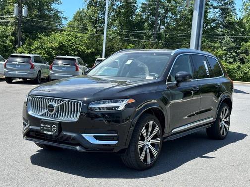 2023 Volvo XC90 Recharge Plug-In Hybrid T8 Plus Bright Theme 7 Passenger