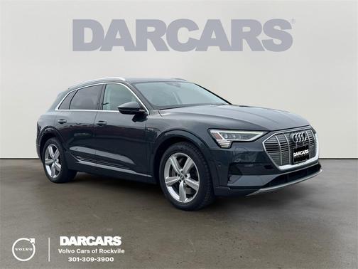 2019 Audi e-tron Premium Plus