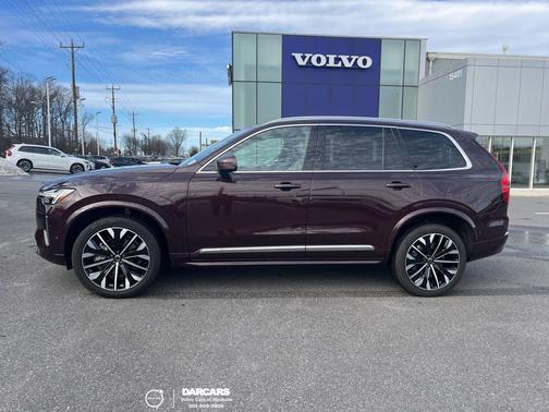 2025 Volvo XC90 B6 Ultra