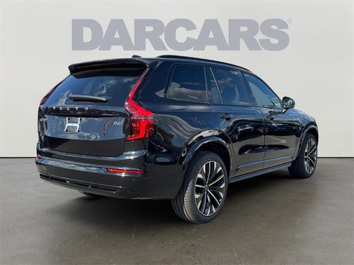 2026 Volvo XC90 B6 Ultra Dark Theme 7-Seater