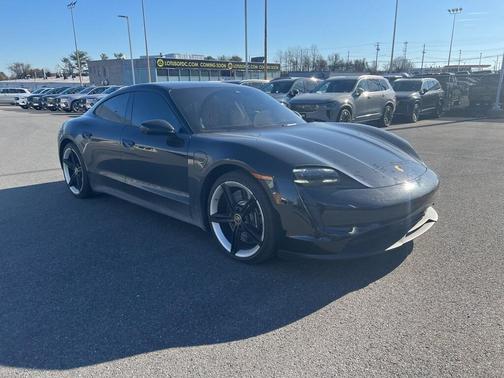 2024 Porsche Taycan 4S