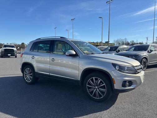 2012 Volkswagen Tiguan SE