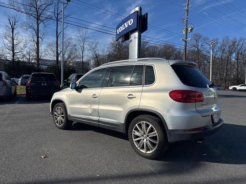 2012 Volkswagen Tiguan SE