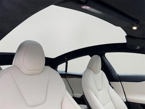 2023 Tesla Model S Standard Range