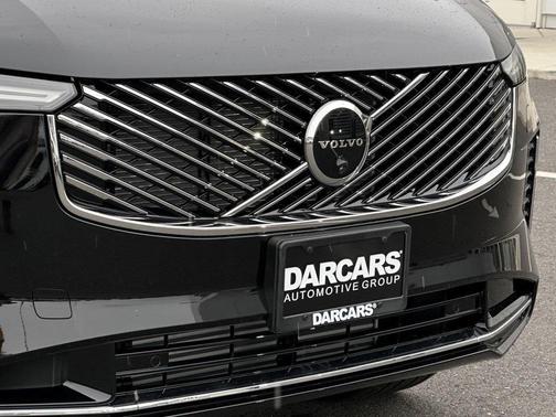 2025 Volvo XC90 Plug-In Hybrid T8 Plus 7-Seater