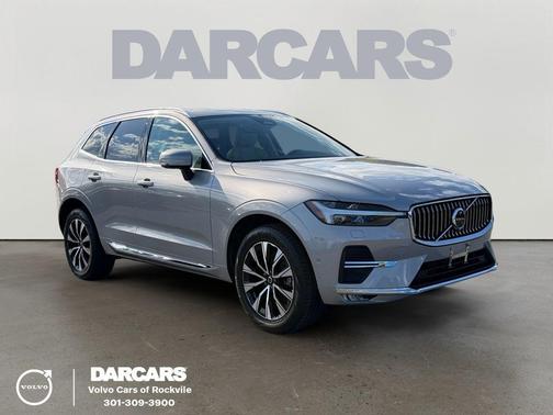 Silver 2023 Volvo XC60 B5 Plus Bright Theme