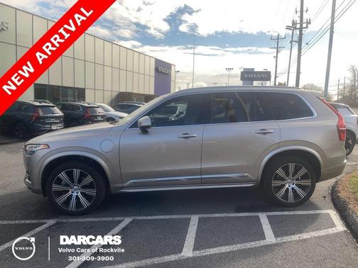 2024 Volvo XC90 Recharge Plug-In Hybrid T8 Plus Bright Theme 7 Passenger
