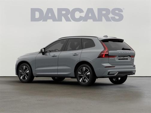 2026 Volvo XC60 B5 Plus