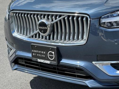 2023 Volvo XC90 Recharge Plug-In Hybrid T8 Ultimate Bright Theme 7-Seater
