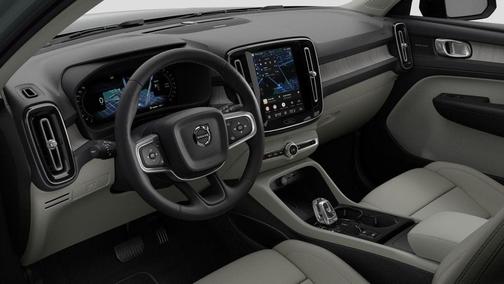 Forest Green 2026 Volvo XC40 B5 Plus