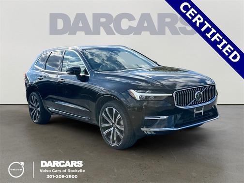 2023 Volvo XC60 B5 Ultimate Bright Theme