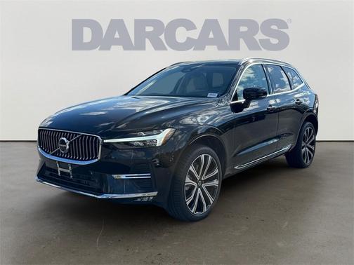 2023 Volvo XC60 B5 Ultimate Bright Theme