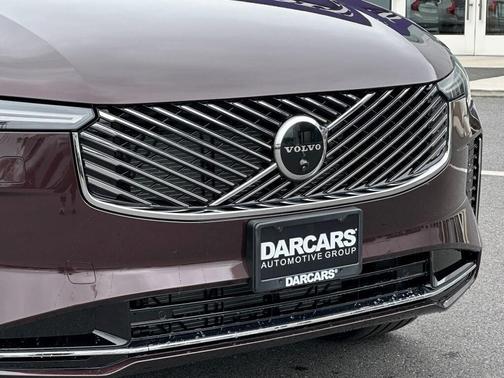 2025 Volvo XC90 B6 Ultra