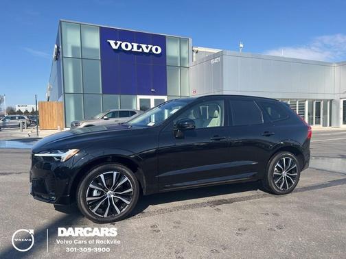 2025 Volvo XC60 B5 Plus