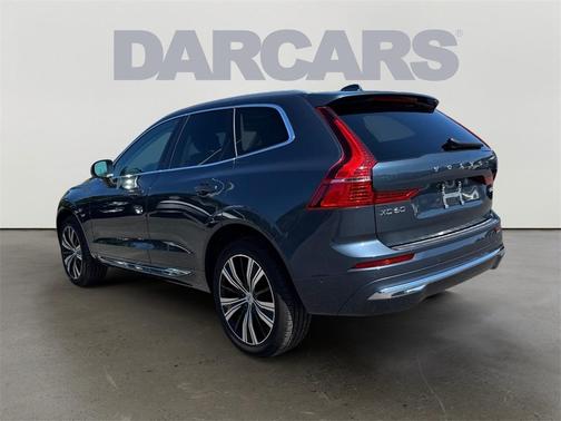 2022 Volvo XC60 B5 Inscription