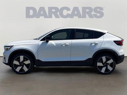 Crystal White 2023 Volvo C40 Recharge Pure Electric Twin Ultimate
