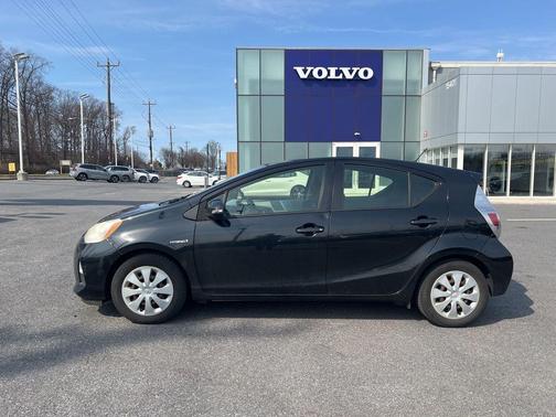 2012 Toyota Prius c Two