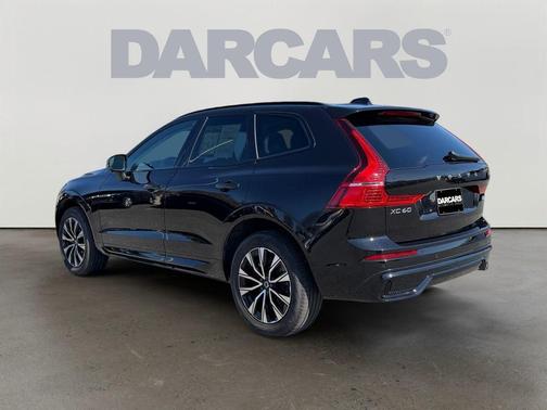 2025 Volvo XC60 B5 Core