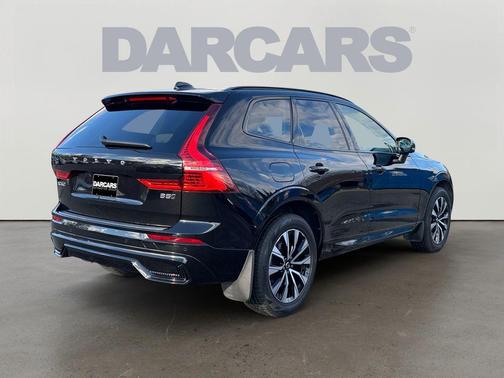2024 Volvo XC60 B5 Core