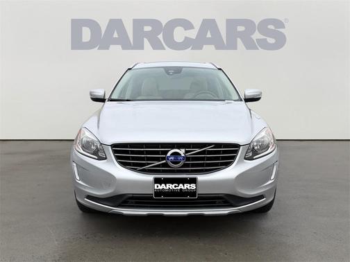 2016 Volvo XC60 T6 Drive-E