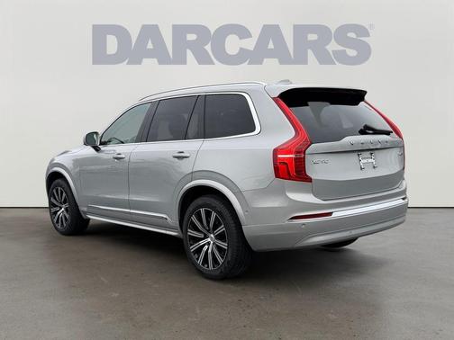 2025 Volvo XC90 B6 Plus 7-Seater