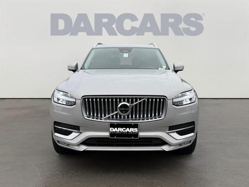 2025 Volvo XC90 B6 Plus 7-Seater
