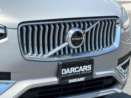 2025 Volvo XC90 B6 Plus 7-Seater