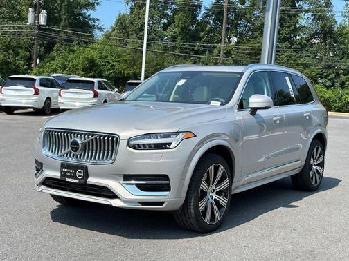 2023 Volvo XC90 Recharge Plug-In Hybrid T8 Ultimate Bright Theme 7-Seater