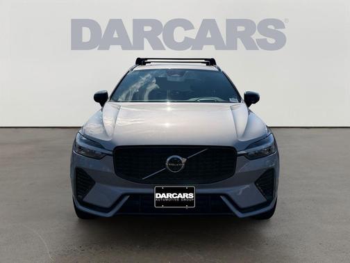 2022 Volvo XC60 Recharge Plug-In Hybrid T8 R-Design