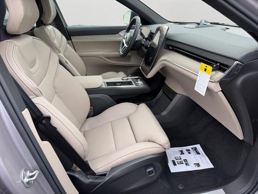 Silver 2026 Volvo EX90 TWIN MOTOR PERFORMANCE ULTRA