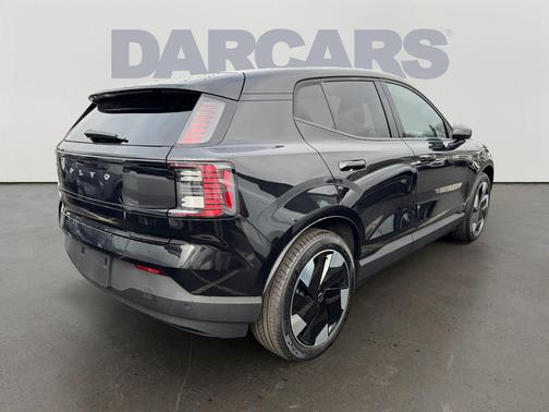 2025 Volvo EX30 Twin Motor Plus